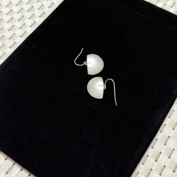 Rare HTF Alexis Bittar Hand Carved Clear White Lucite Half Circle Earrings - Picture 3 of 10